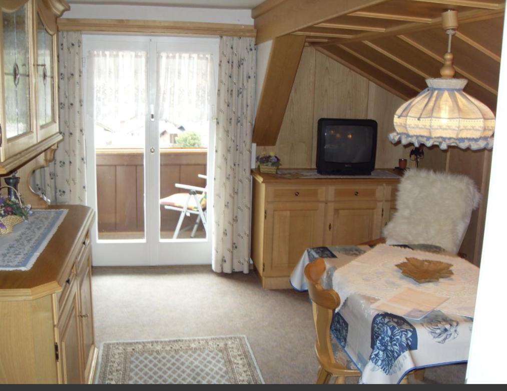 Appartement Haus Pelzer à Mittenwald Extérieur photo