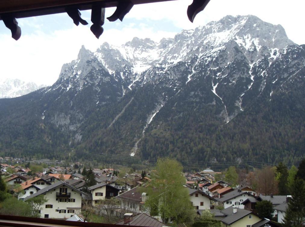 Appartement Haus Pelzer à Mittenwald Extérieur photo